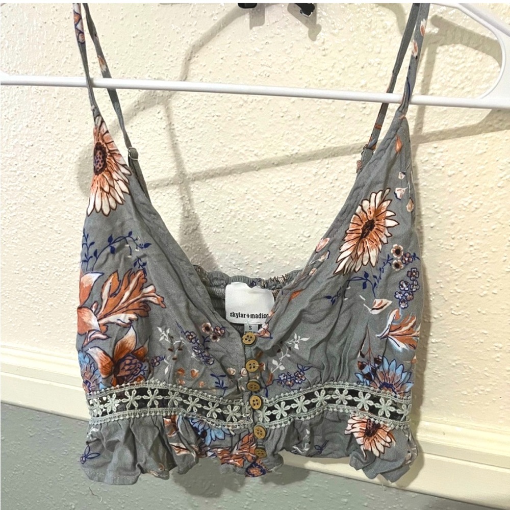 🌸Floral crop top🌸